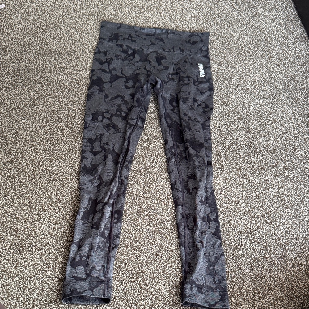 Black and Gray Patterned Leggings Gymshark Adapt